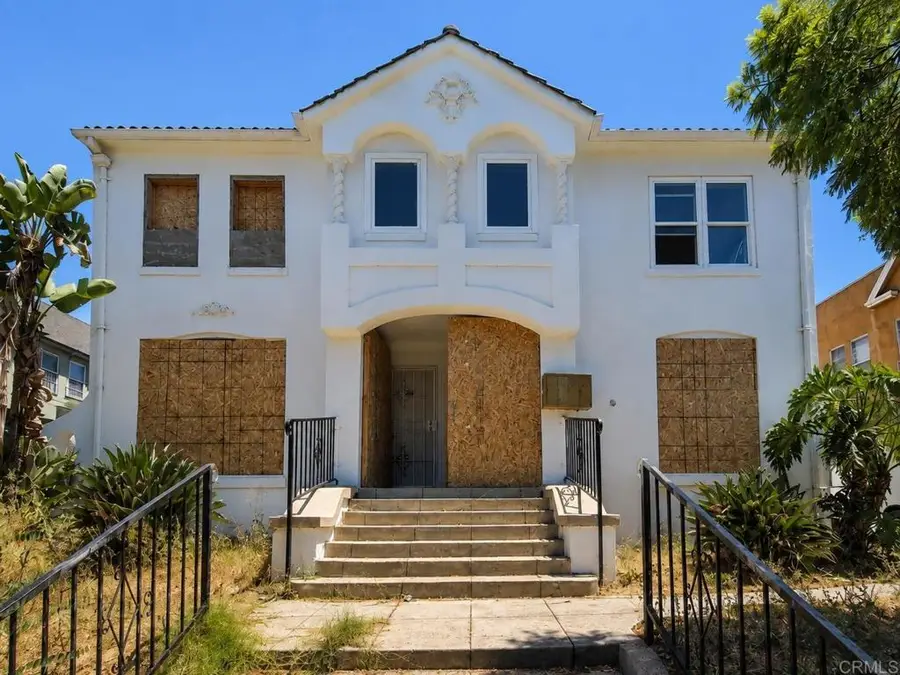 144 S Kenmore Avenue, Los Angeles, CA 90004 - #2