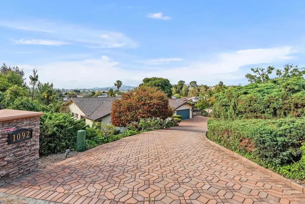 1092 Serena Way, San Marcos, CA 92078 - #1