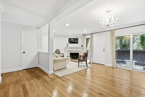 8346 Via Sonoma #D, La Jolla, CA 92037