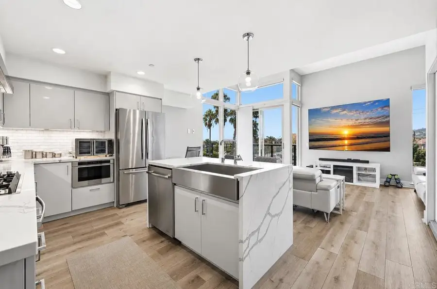 3030 Jarvis Street #7, San Diego, CA 92106 - #2