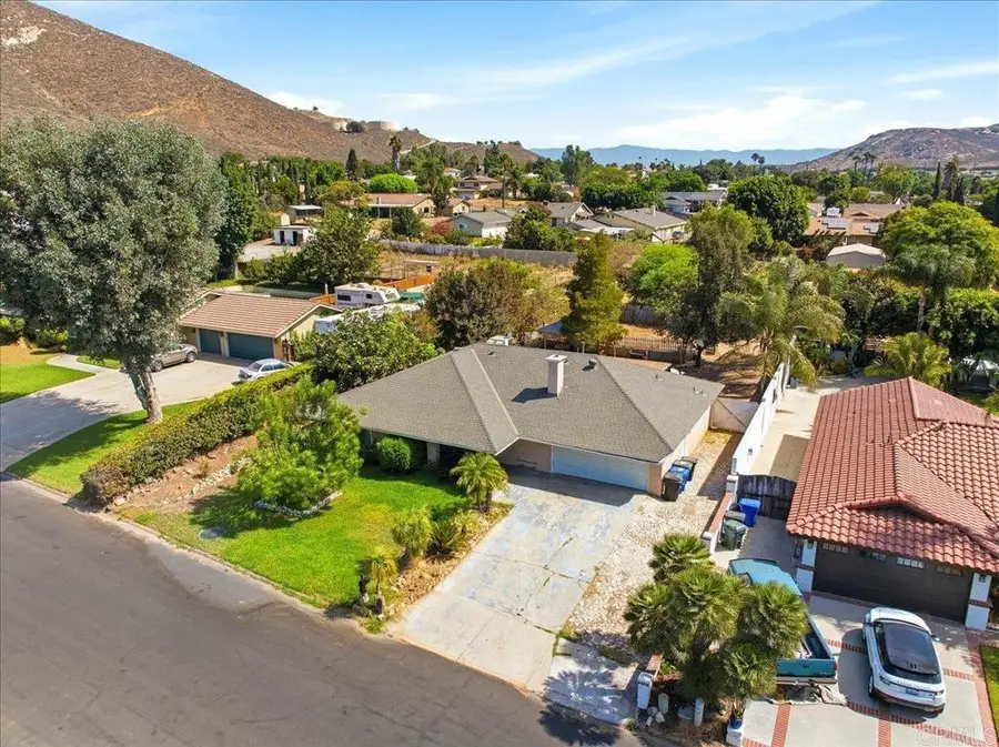 6917 Wegman Drive, Jurupa Valley, CA 92509 - #3