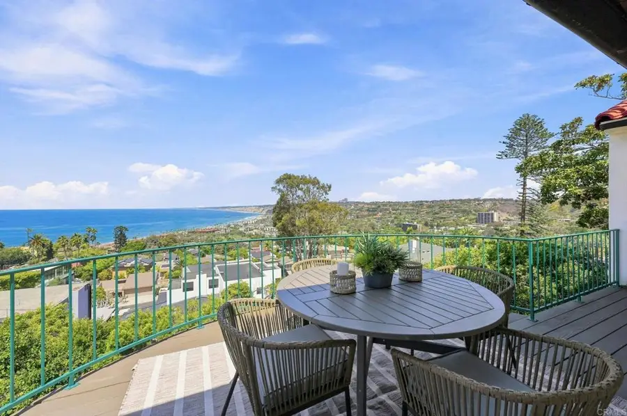 7631 Hillside Drive, La Jolla, CA 92037 - #2
