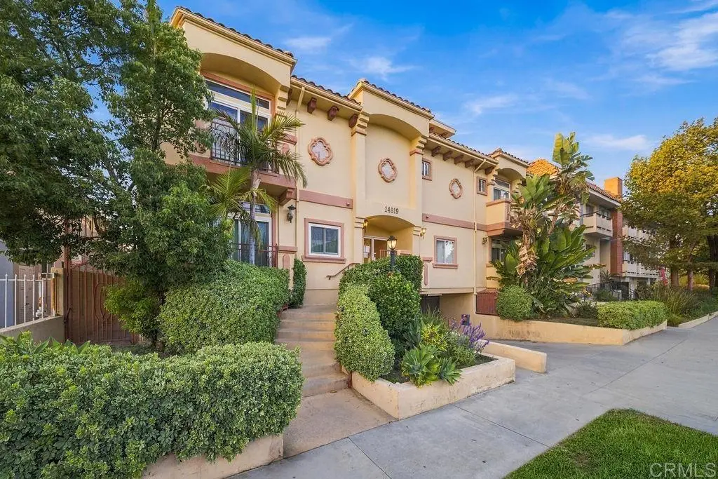 14819 Magnolia Boulevard #7, Sherman Oaks, CA 91403 - #1
