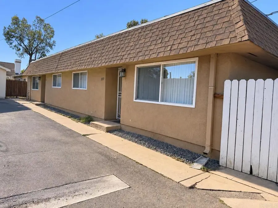 1210 16 Helix St, Spring Valley, CA 91977 - #2