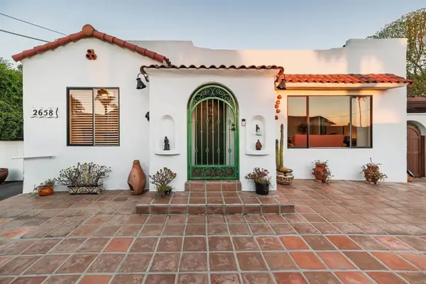 2658 Highland Drive, Carlsbad, CA 92008
