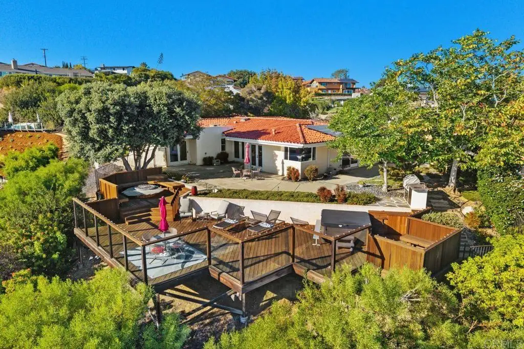 5324 Calle Vista, San Diego, CA 92109 - #1