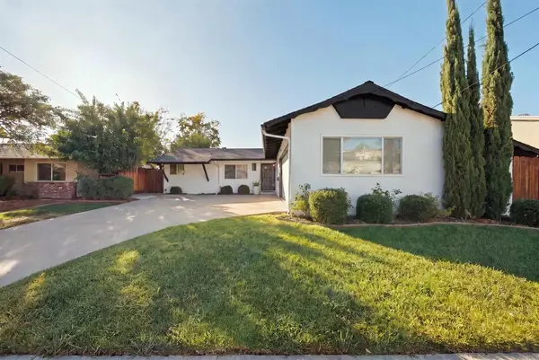 6250 Lake Arrowhead Drive, San Diego, CA 92119