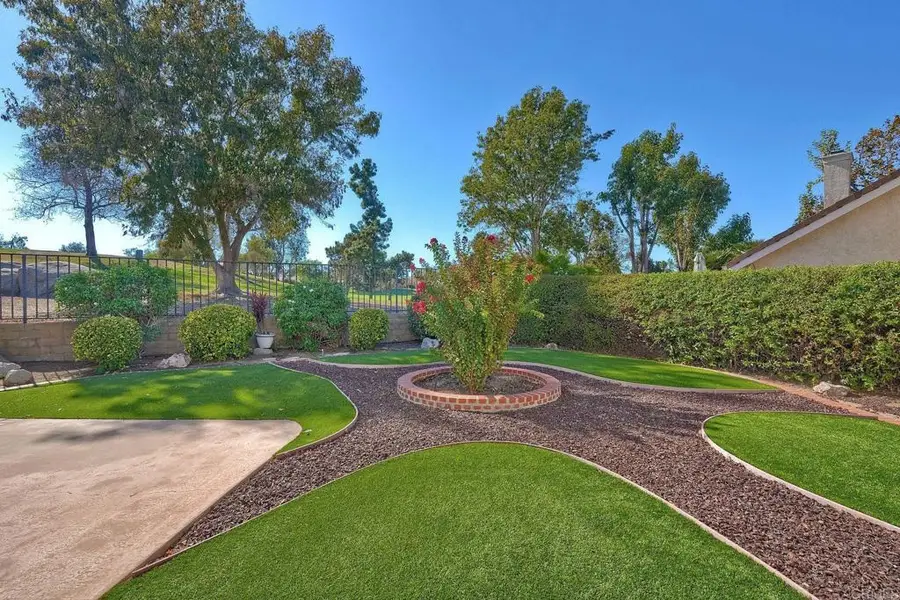 1810 Spyglass Cir, Vista, CA 92081 - #3