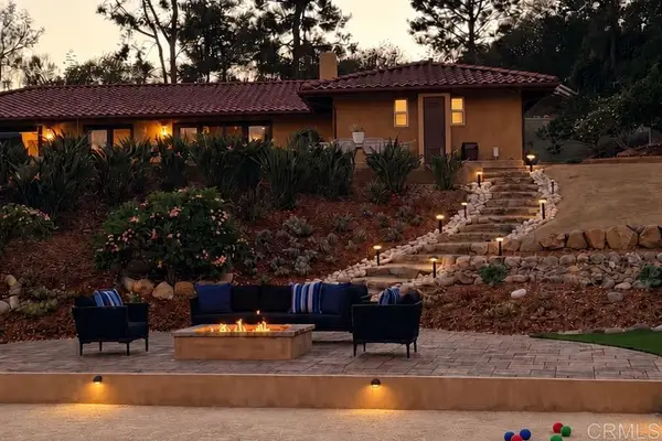 17543 Rancho Del Rio, Rancho Santa Fe, CA 92067