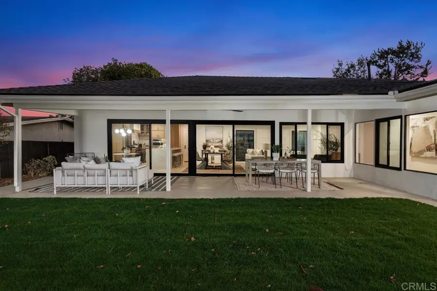 5877 Soledad Mountain Road, La Jolla, CA 92037 - #3
