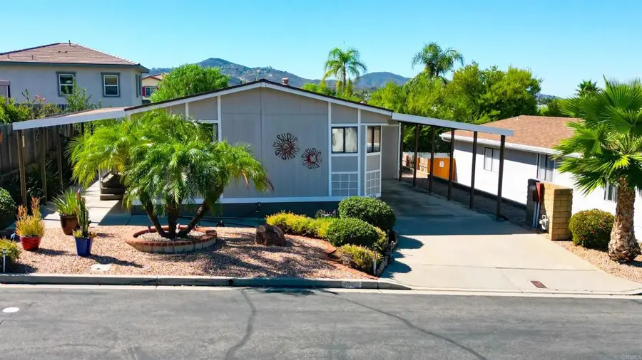 1635 Toyon Gln, Escondido, CA 92026 - #2