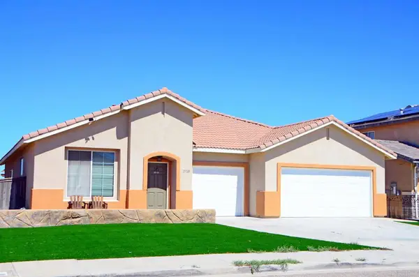 11728 Trailwood Street, Victorville, CA 92392