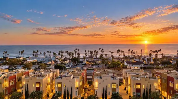 435 S Cleveland Street #102, Oceanside, CA 92054