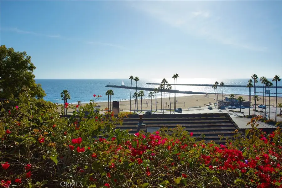 3024 Breakers Drive, Corona Del Mar, CA 92625 - Image #3