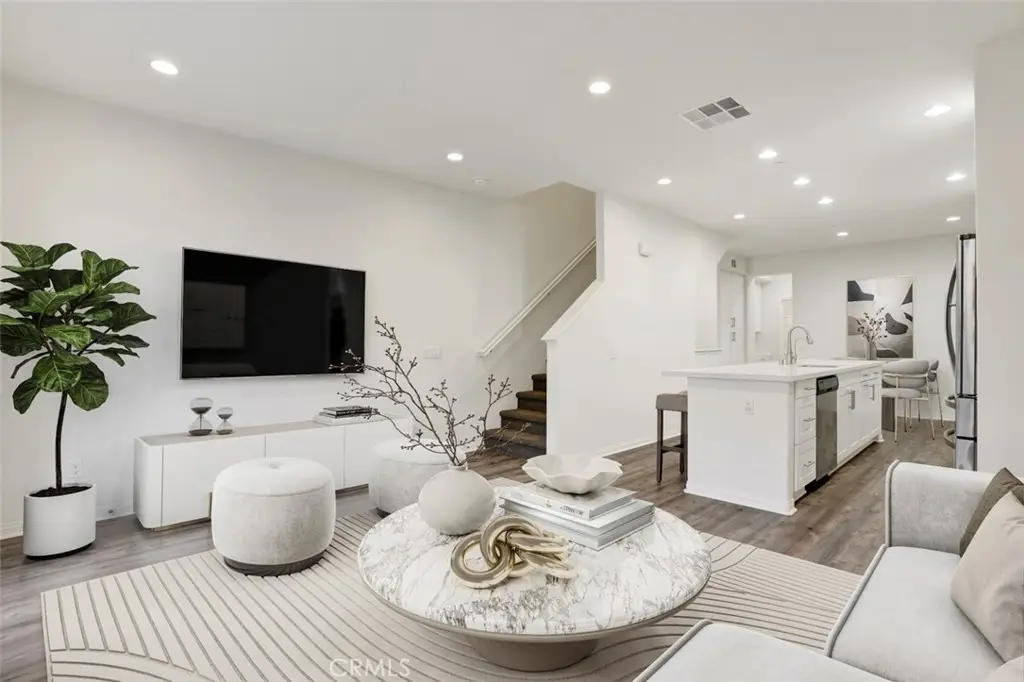 15331 Jasmine Lane #105, Gardena, CA 90249 - Image #1