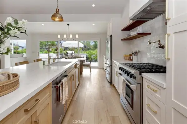 503 Vista Grande, Newport Beach, CA 92660