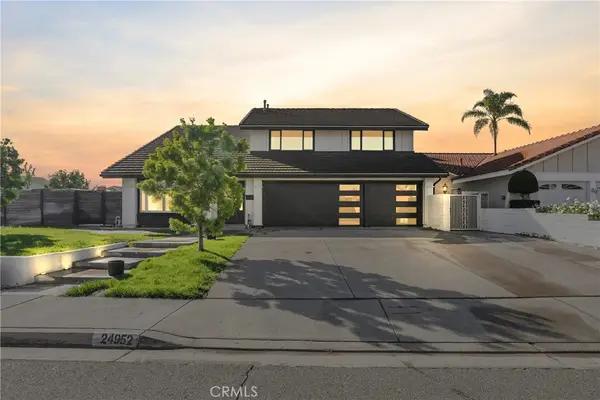 24952 Hendon, Laguna Hills, CA 92653