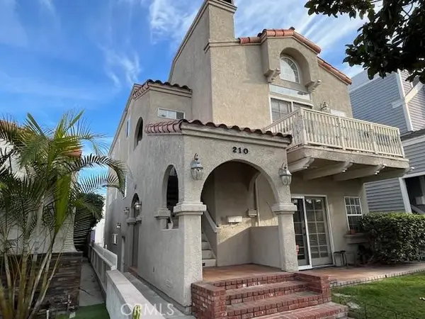 210 210 1/2 NW Glendora, Long Beach, CA 90803