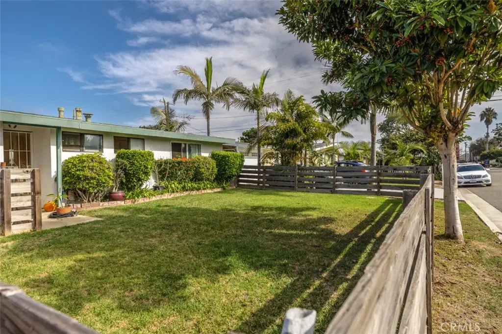 664 Ross Street, Costa Mesa, CA 92627 - Image #1