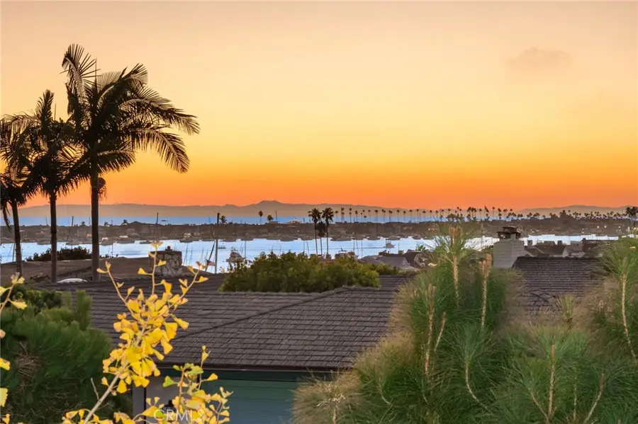 1727 Galatea Terrace, Corona Del Mar, CA 92625 - Image #2