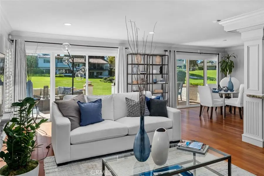 525 Vista Flora, Newport Beach, CA 92660 - Image #3