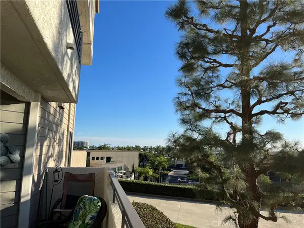 280 Cagney Lane 115, Newport Beach, CA 92663