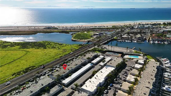 4001 Warner, Huntington Beach, CA 92649