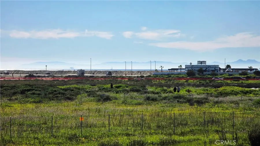 4001 Warner, Huntington Beach, CA 92649 - #2