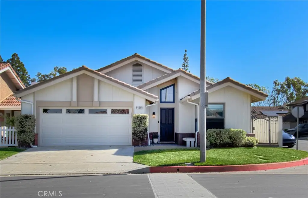 2541 N River Trail, Orange, CA 92865 - #1