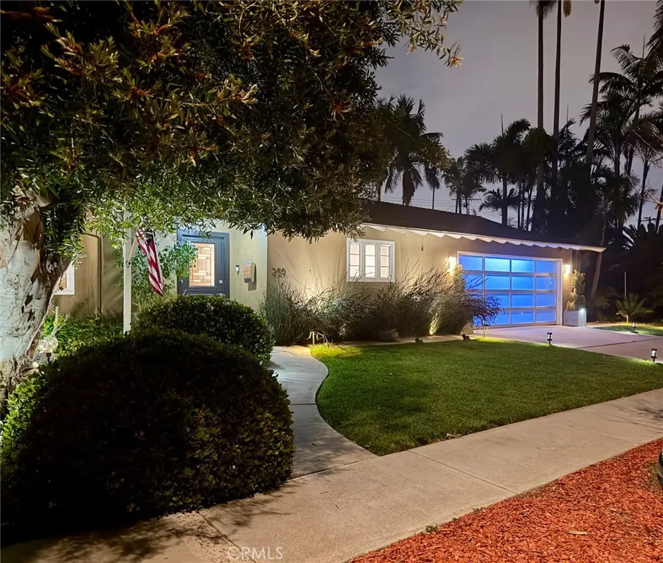 250 Bucknell Rd, Costa Mesa, CA 92626 - #1