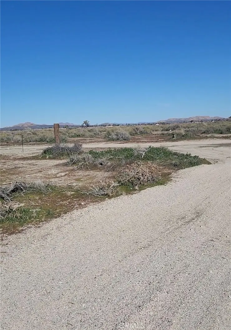 0 Vic Ave R Vic 80th Ste, Palmdale, CA 93552 - #1