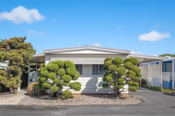 1750 Whittier Avenue #27, Costa Mesa, CA 92627