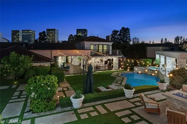 4 Inverness Lane, Newport Beach, CA 92660
