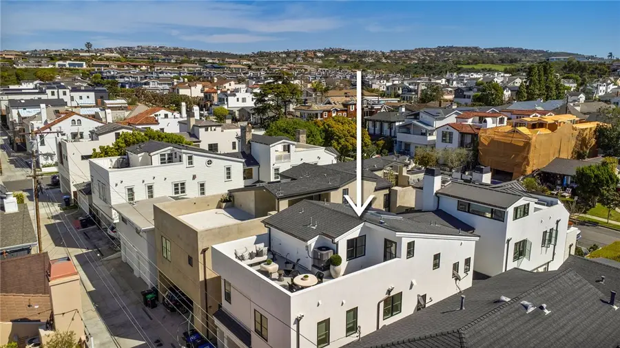 1/2 Narcissus Avenue, Corona Del Mar, CA 92625 - #2