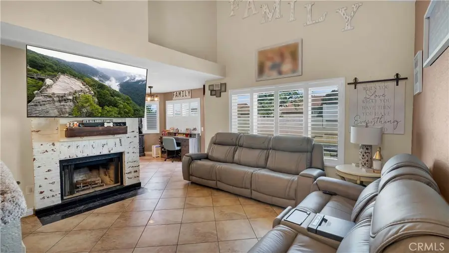14702 Mountain High Drive, Fontana, CA 92337 - #3