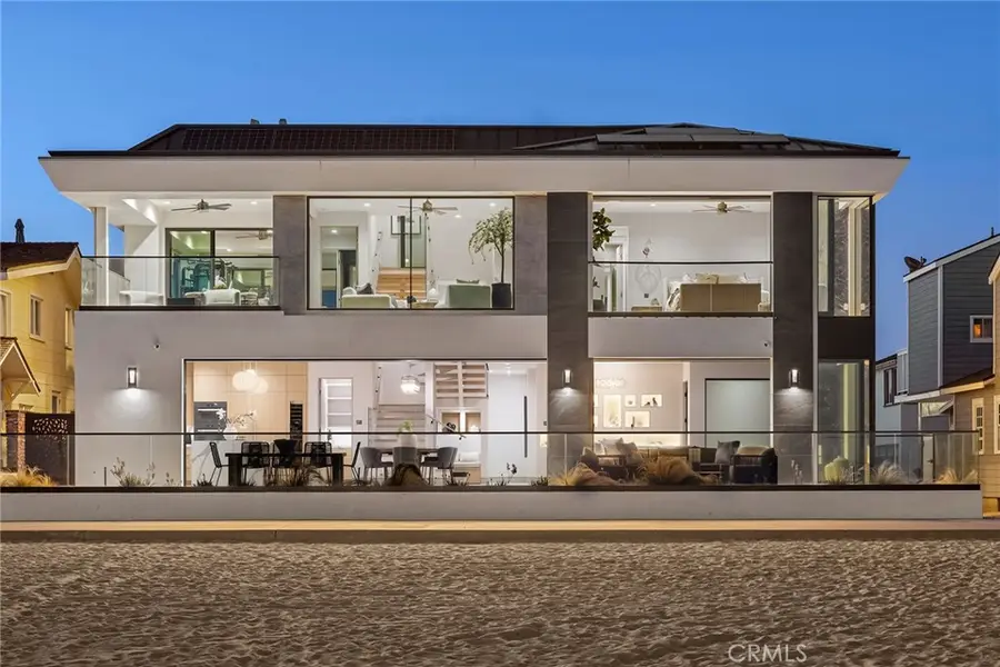 706 W Oceanfront, Newport Beach, CA 92661 - #3