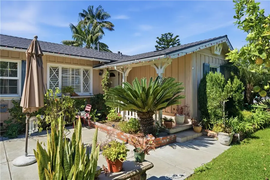 375 E 21st, Costa Mesa, CA 92627 - #3