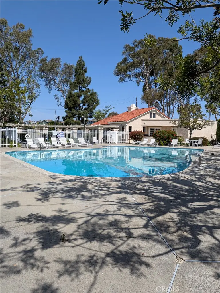 19152 Shoreline #7, Huntington Beach, CA 92648 - #3