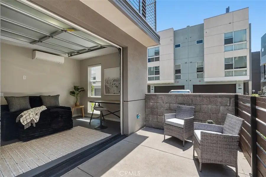 1529 Greenwich Way, Costa Mesa, CA 92627 - #3