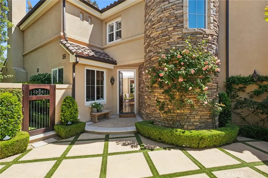 25 Lyon, Newport Coast, CA 92657 - #3