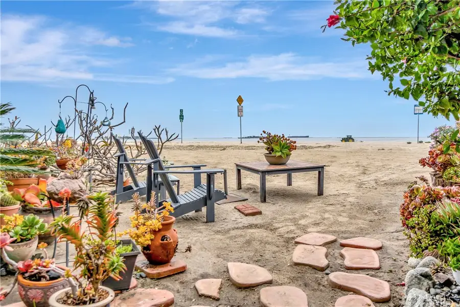 1200 E Ocean #12, Long Beach, CA 90802 - #3