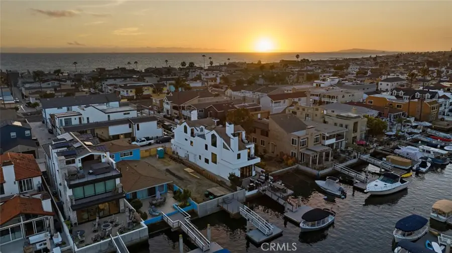 3912 River Ave, Newport Beach, CA 92663 - #2