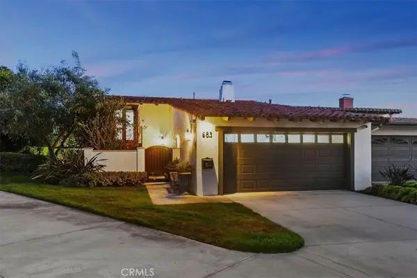 683 Vista Bonita, Newport Beach, CA 92660