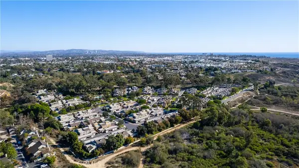 19 Seabird Court, Newport Beach, CA 92663