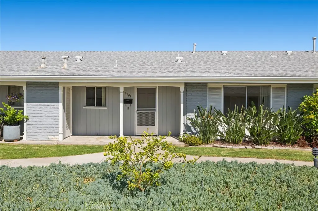 1204 E 1st Street, Tustin, CA 92780 - #1