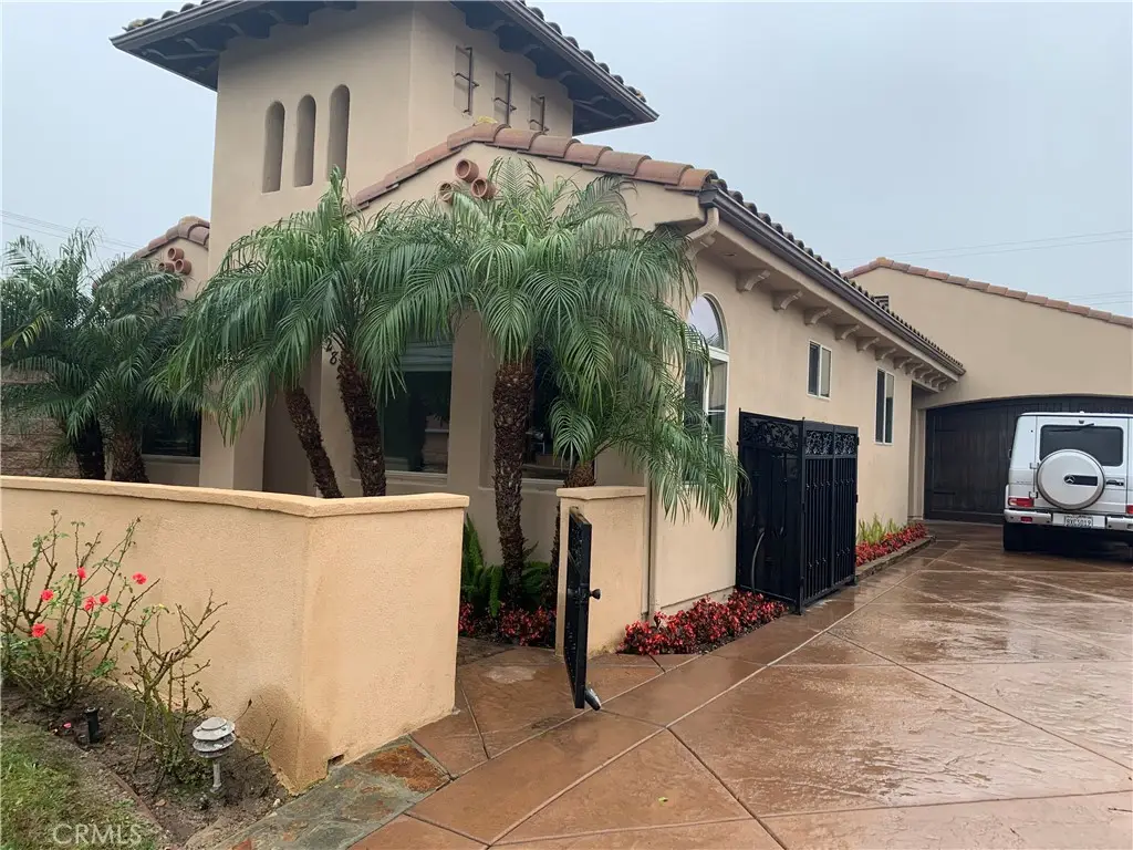 289 23rd Street, Costa Mesa, CA 92627 - #1