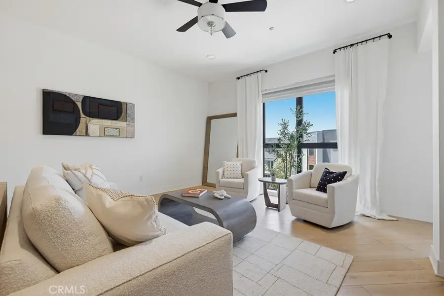 402 Rockefeller #406, Irvine, CA 92612 - #3