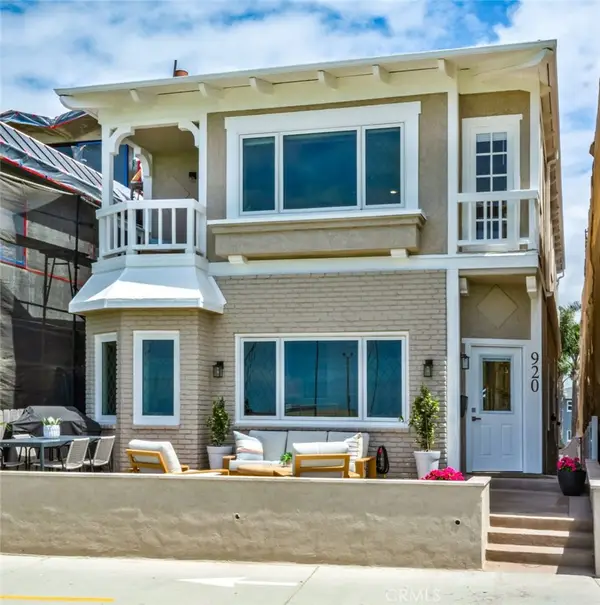 920 E Oceanfront, Newport Beach, CA 92661