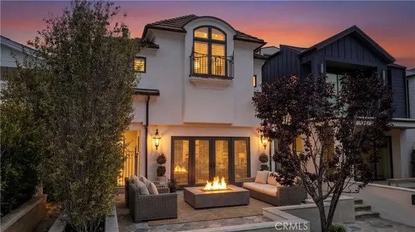 707 Larkspur Avenue, Corona Del Mar, CA 92625