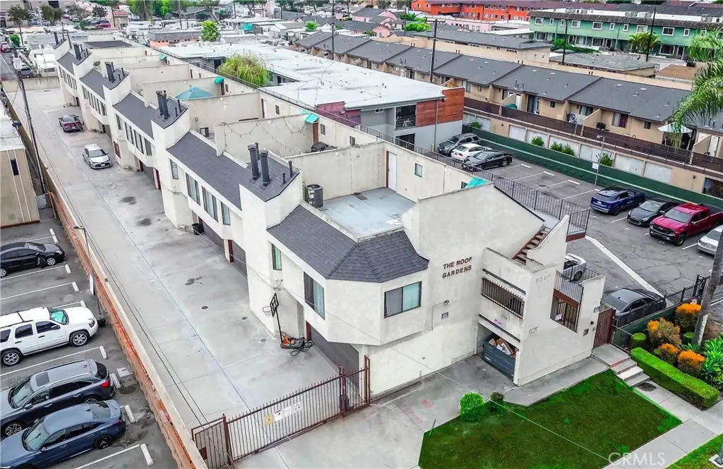 9248 Palm St, Bellflower, CA 90706 - #1